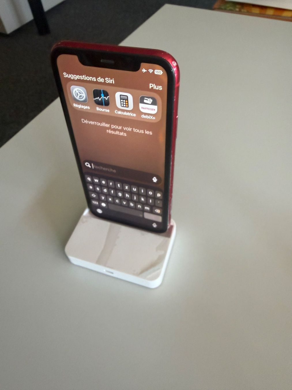 Apple Telefoni cellulari / Smartphones: iPhone 11 RED 128 gb et accessoires – Usato da Fribourg venduto da J334455 6