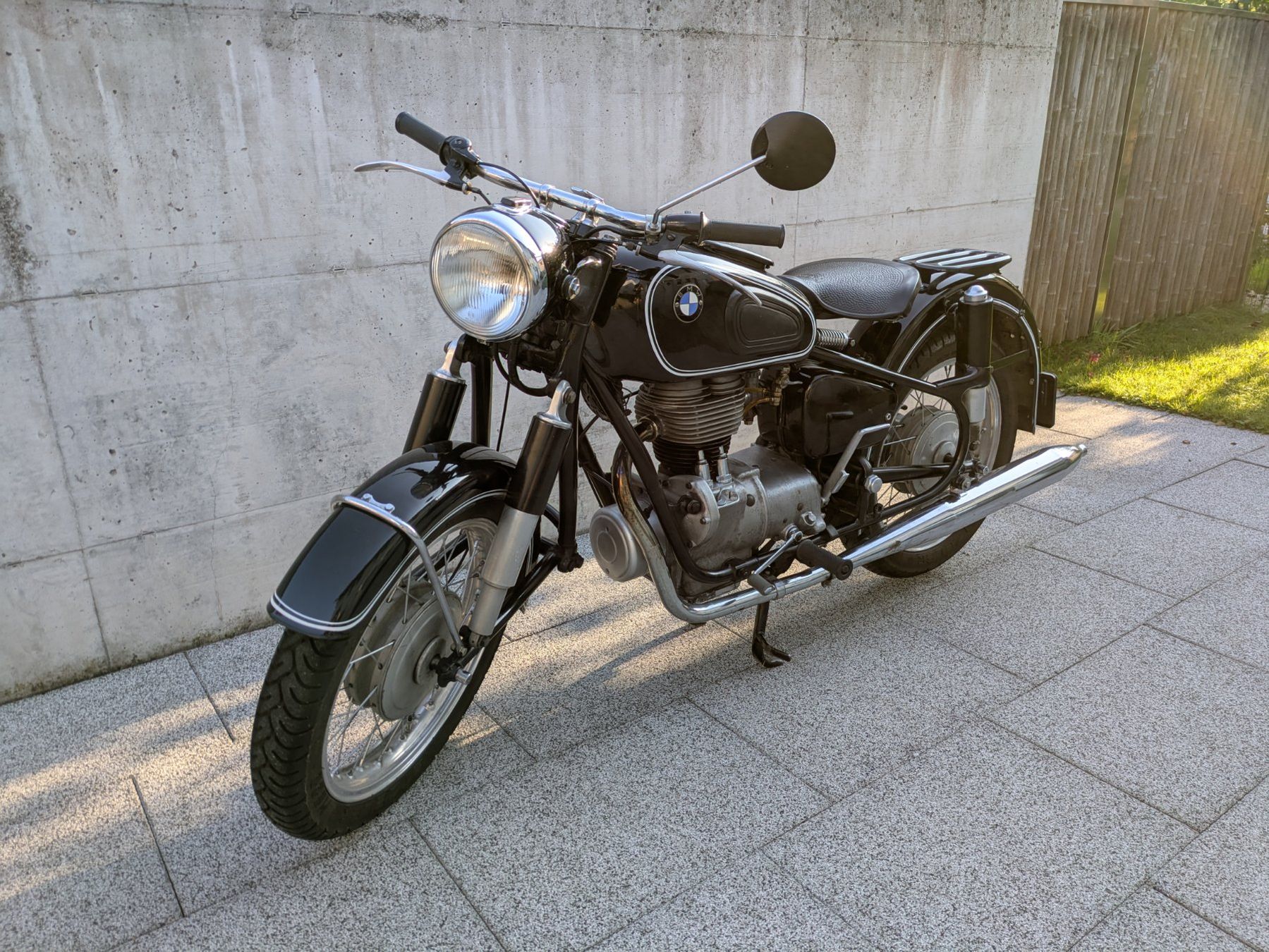 BMW Strada: BMW R26 mit Veteraneneintrag – Usato da Widnau venduto da TheImpaler 1