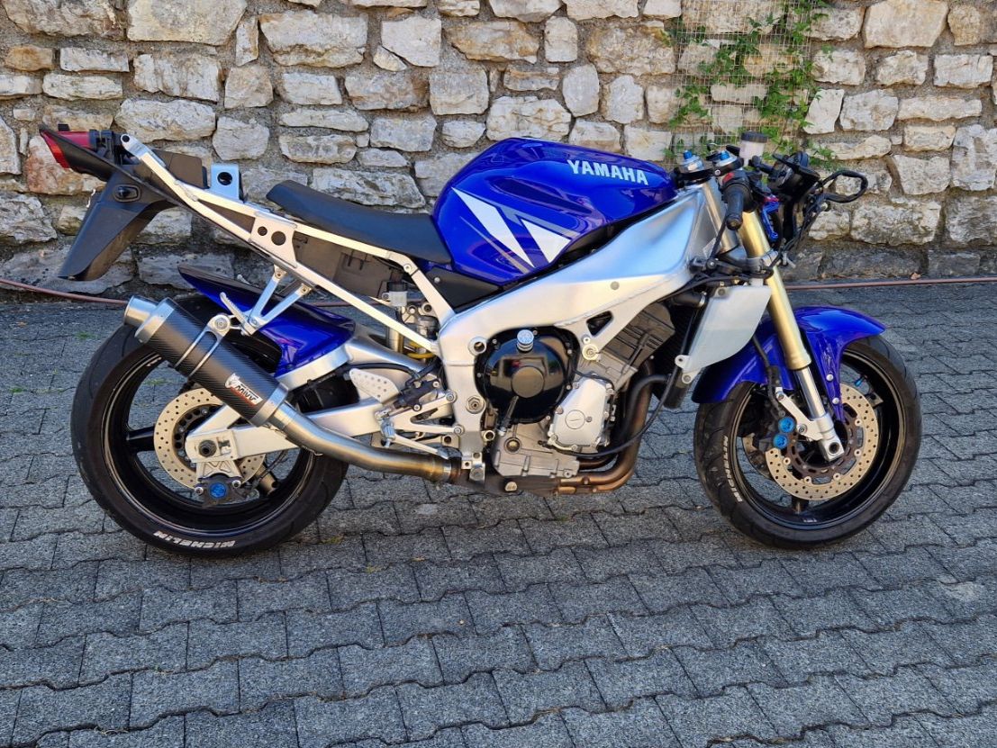 Yamaha Route: Yamaha R1 RN04 – Défectueux à Leuggern par bru_7j7d