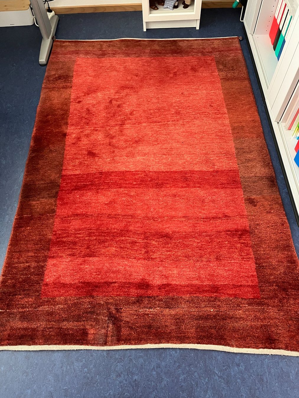 Gabbeh Teppiche: Gabbeh Teppich rot, echt – Gebraucht aus Arlesheim von Bodenweg