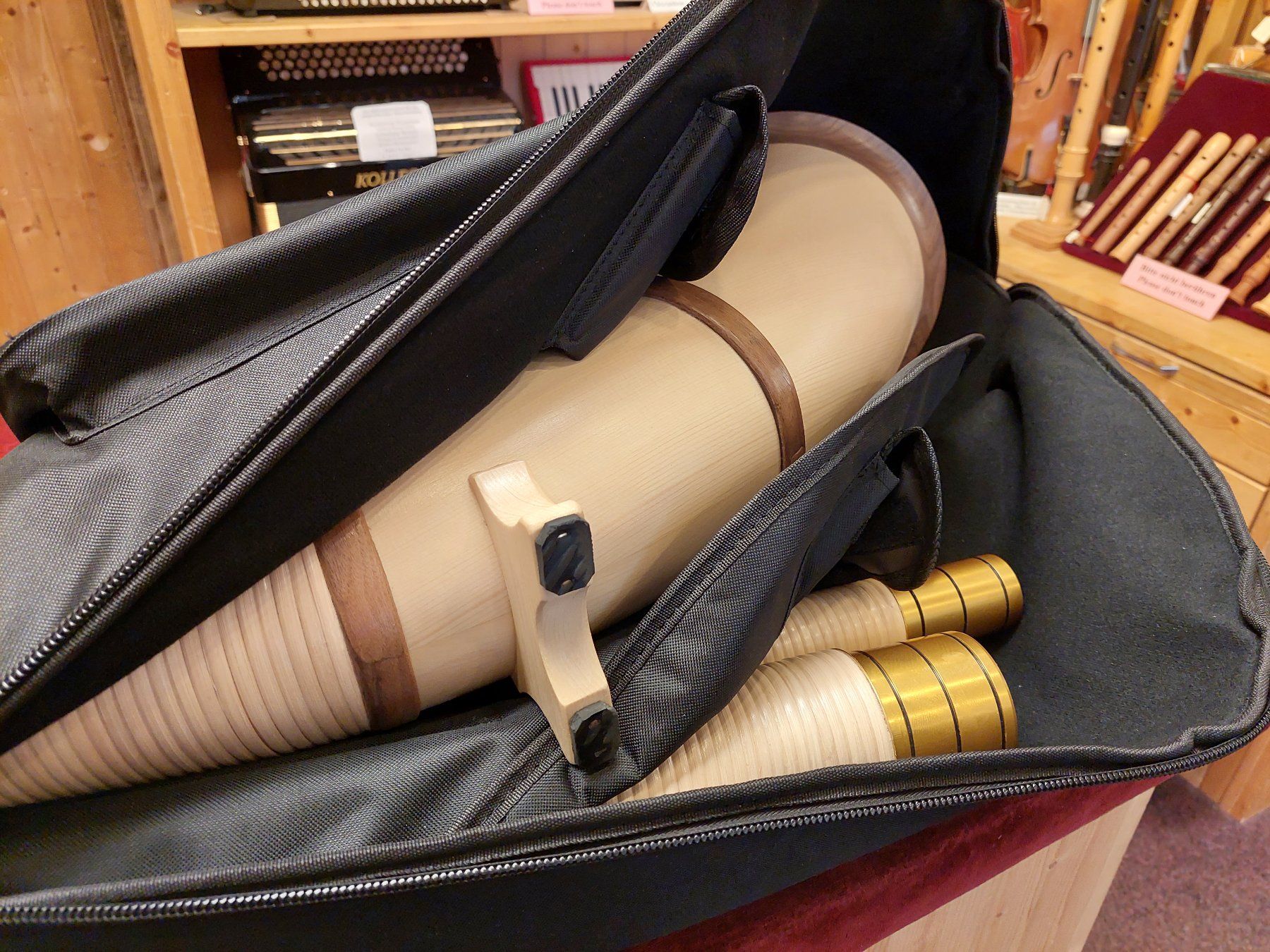 Strumenti musicali: Alphorn Tasche  Deluxe / Aktions-Angebot ! – Nuovo e nell'imballaggio originale da Davos-Platz venduto da musikhauskollegger 1