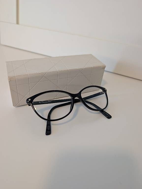 Chanel Occhiali & Lenti: Chanel Brille Nr.3285 – Usato da St. Moritz venduto da kos_97nf