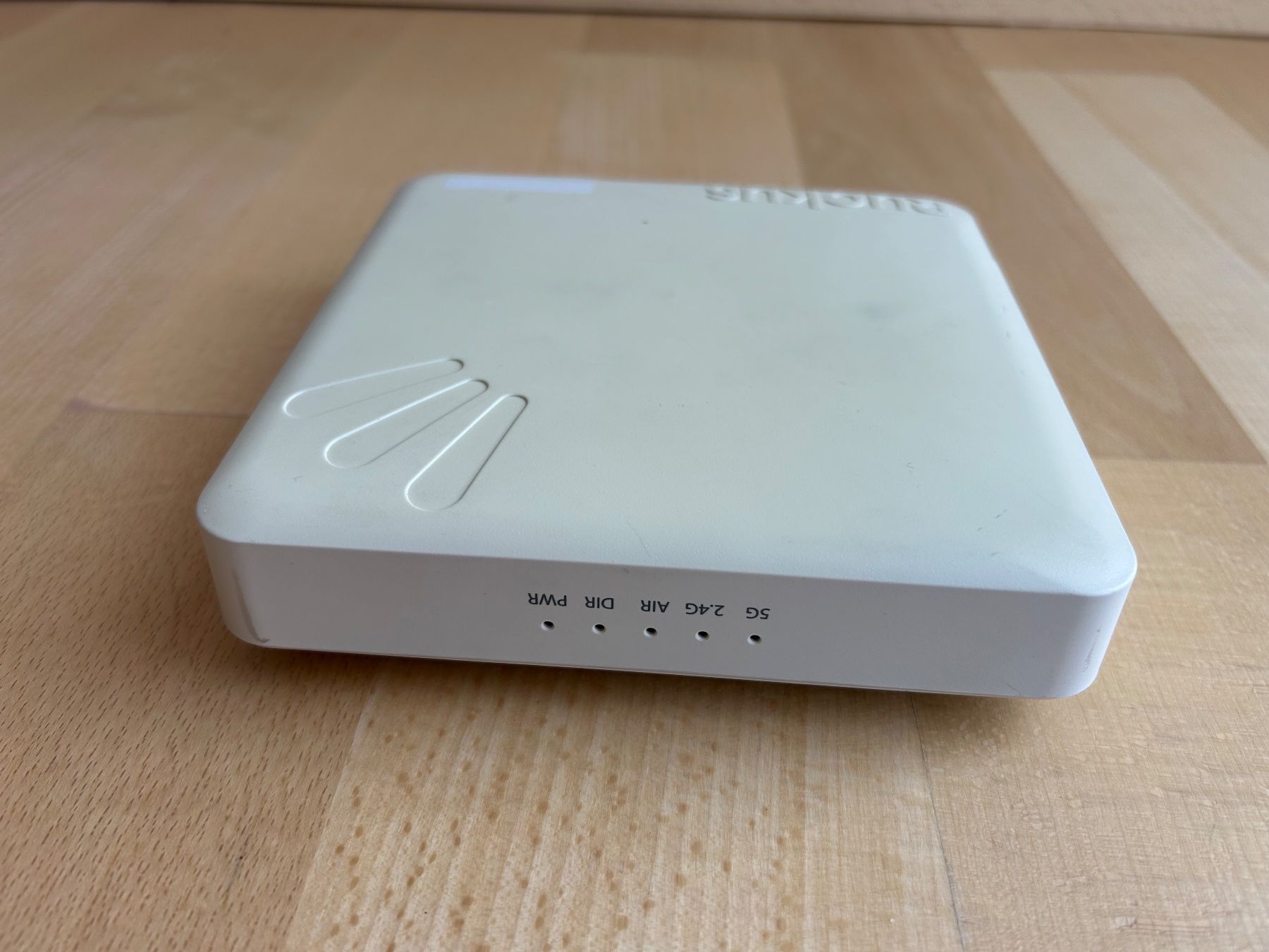Modems & Router: Ruckus ZoneFlex 7372 Wireless Access Point (WLAN) – Gebraucht aus Bremgarten AG von Auctionforyou