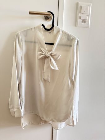 Blouse with tie neck white size S
