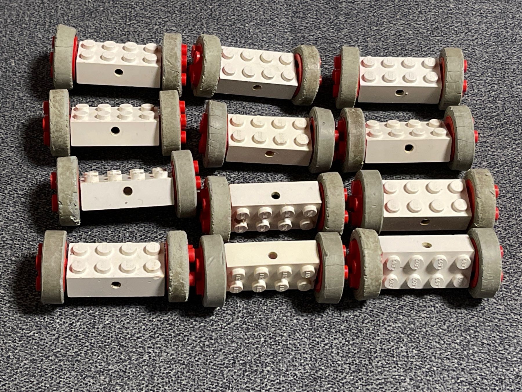 Lego Giocattoli: LEGO - Eisenbahn 12 Paar Alte Räder – Usato da Gelterkinden venduto da cobra0110