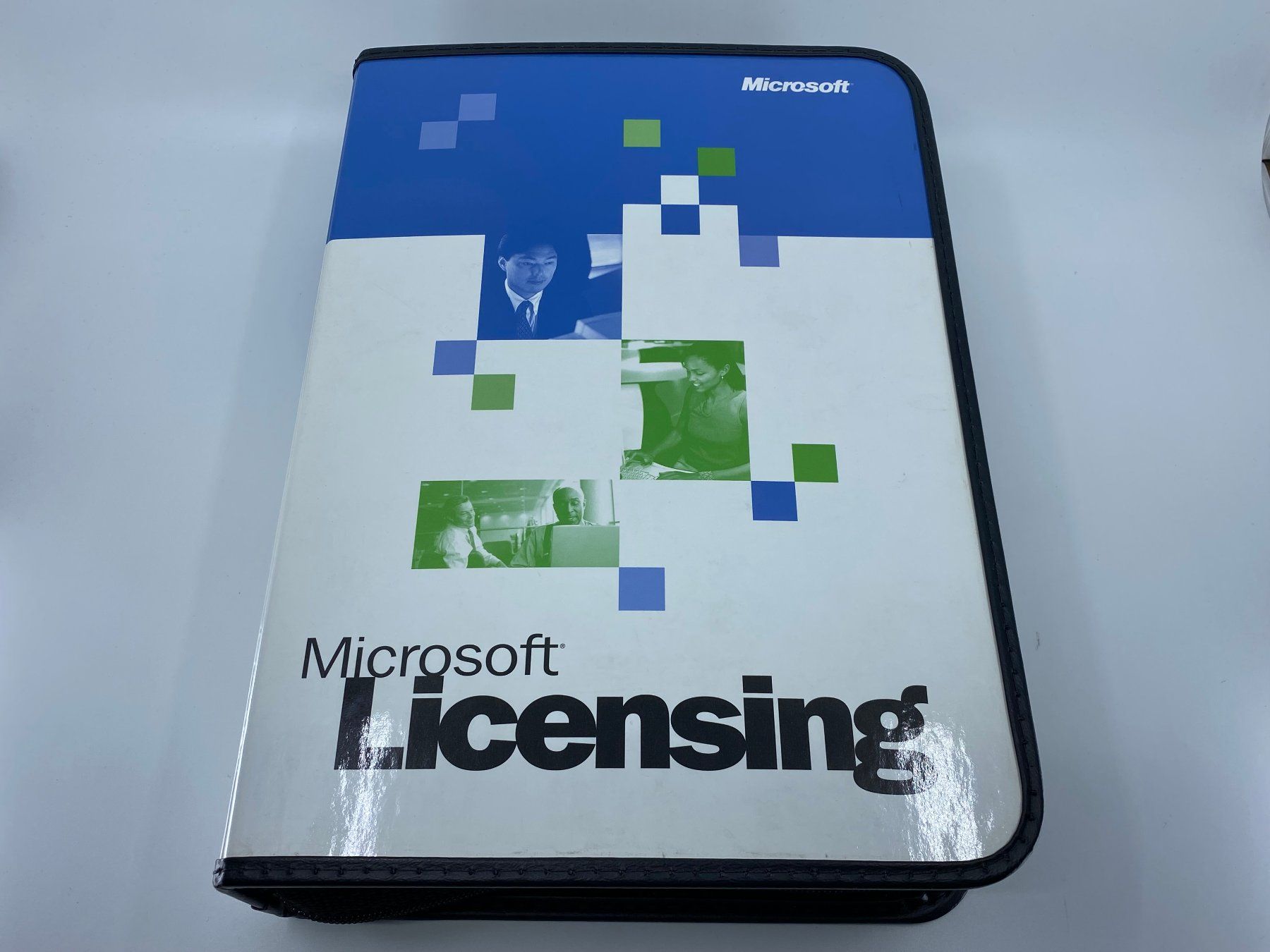 Microsoft Software: Sammlung Microsoft Select CDs - Visual Studio inkl. Ordner – Usato da Langwiesen venduto da Restposten-24 9