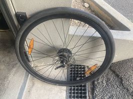 700C Hinterrad / Laufrad 35-622, Disc, 9/10-fach, gebraucht