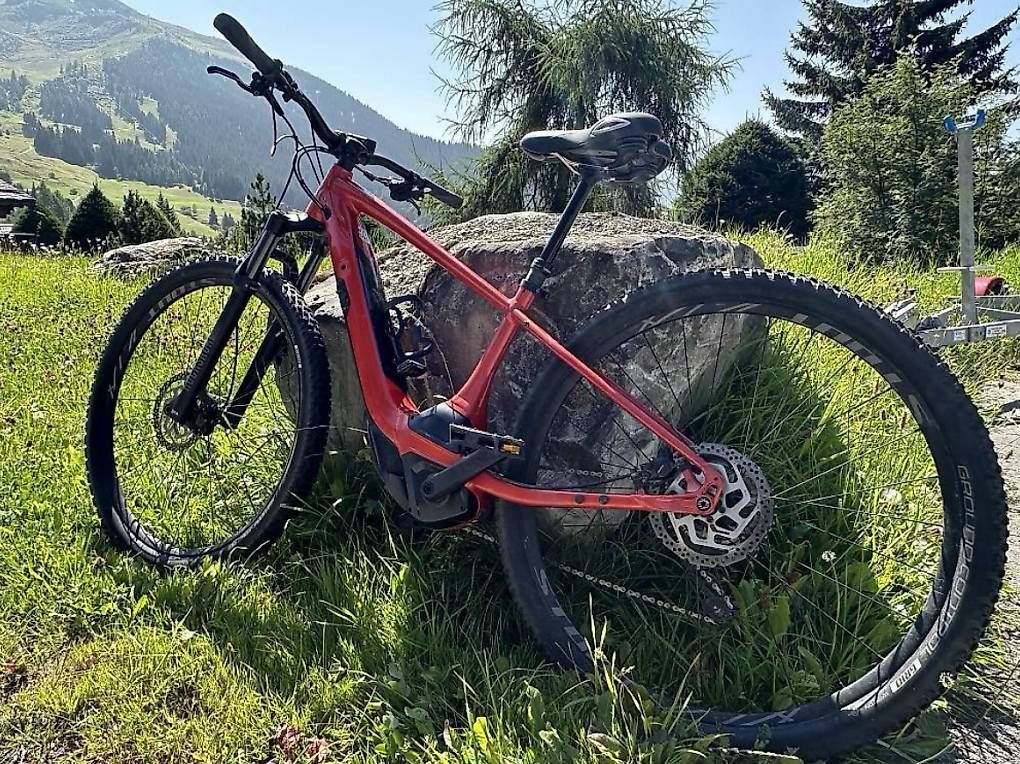 Biciclette: Vélo électrique  Specialized LEVO   taille S quasi neuf – Usato da Chardonne venduto da csc_9ffx 3