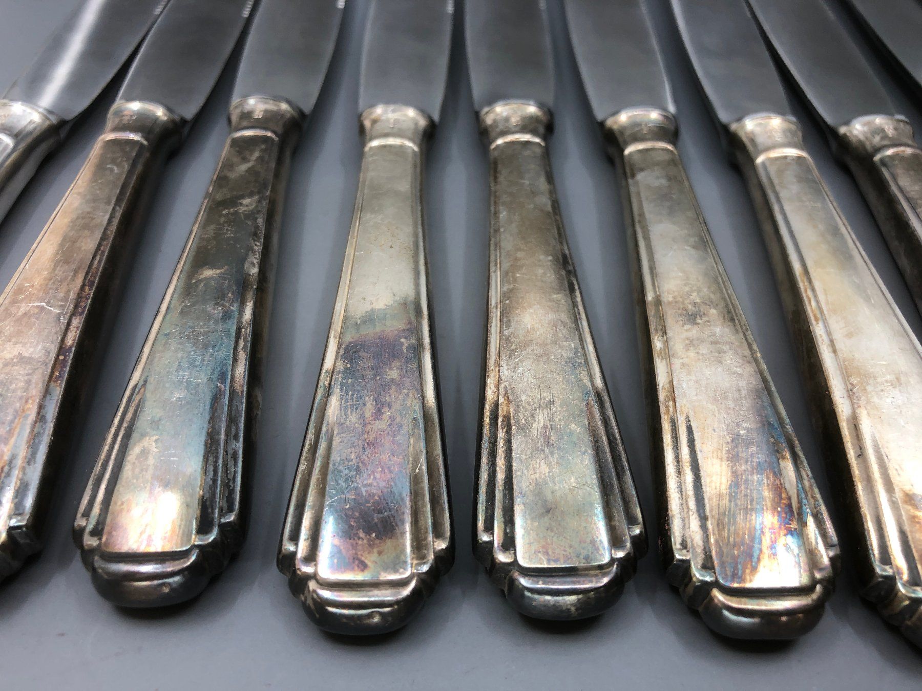 Posate: 10 Tafelmesser versilbert Art Deco – Usato da Basel venduto da Tiabeanie 9