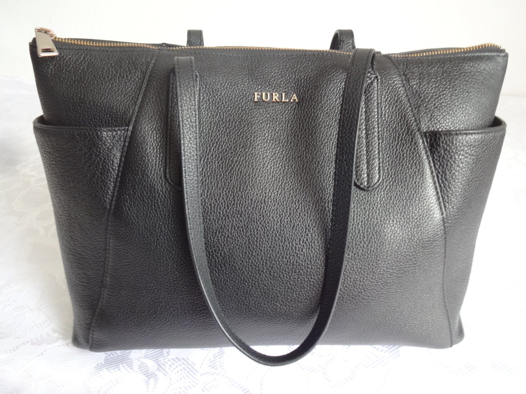 Furla Borse da donna: Orig."" FURLA "" Echtleder Umhängetasche – Usato da Frauenfeld venduto da Riaa 1
