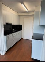 Komplette Schreinerküche Odermatt mit Siemens-Geräten