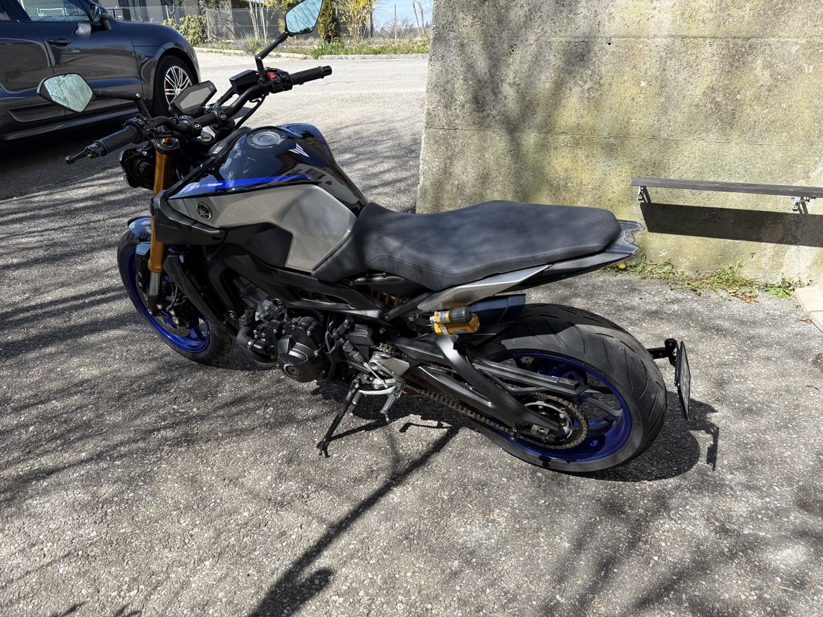 Yamaha Strasse: Yamaha MT09 SP – Gebraucht aus Posat von rob_yxf9 4