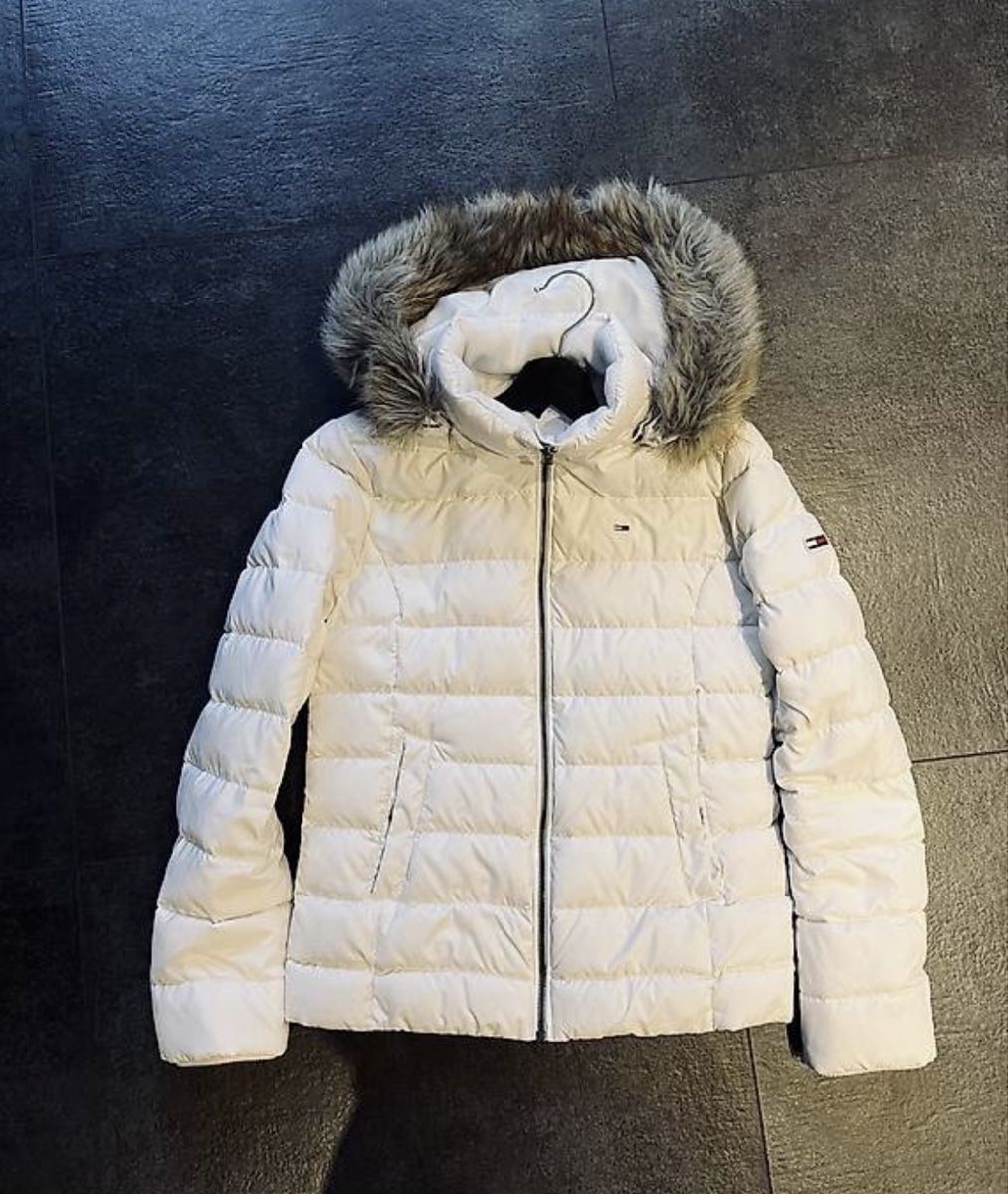 Tommy Hilfiger Vestes: Tommy Jeans BASIC - Daunenjacke - white, Grösse S – D'occasion à Feuerthalen par Sa1996