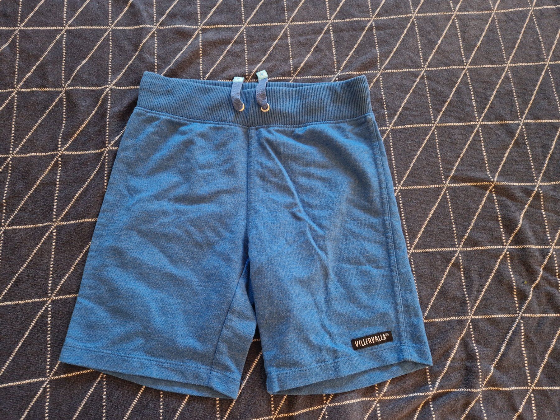 Villervalla Pantaloni: Villervalla Shorts blau 134 – Usato da MUEHLAU venduto da ibo_5c7d