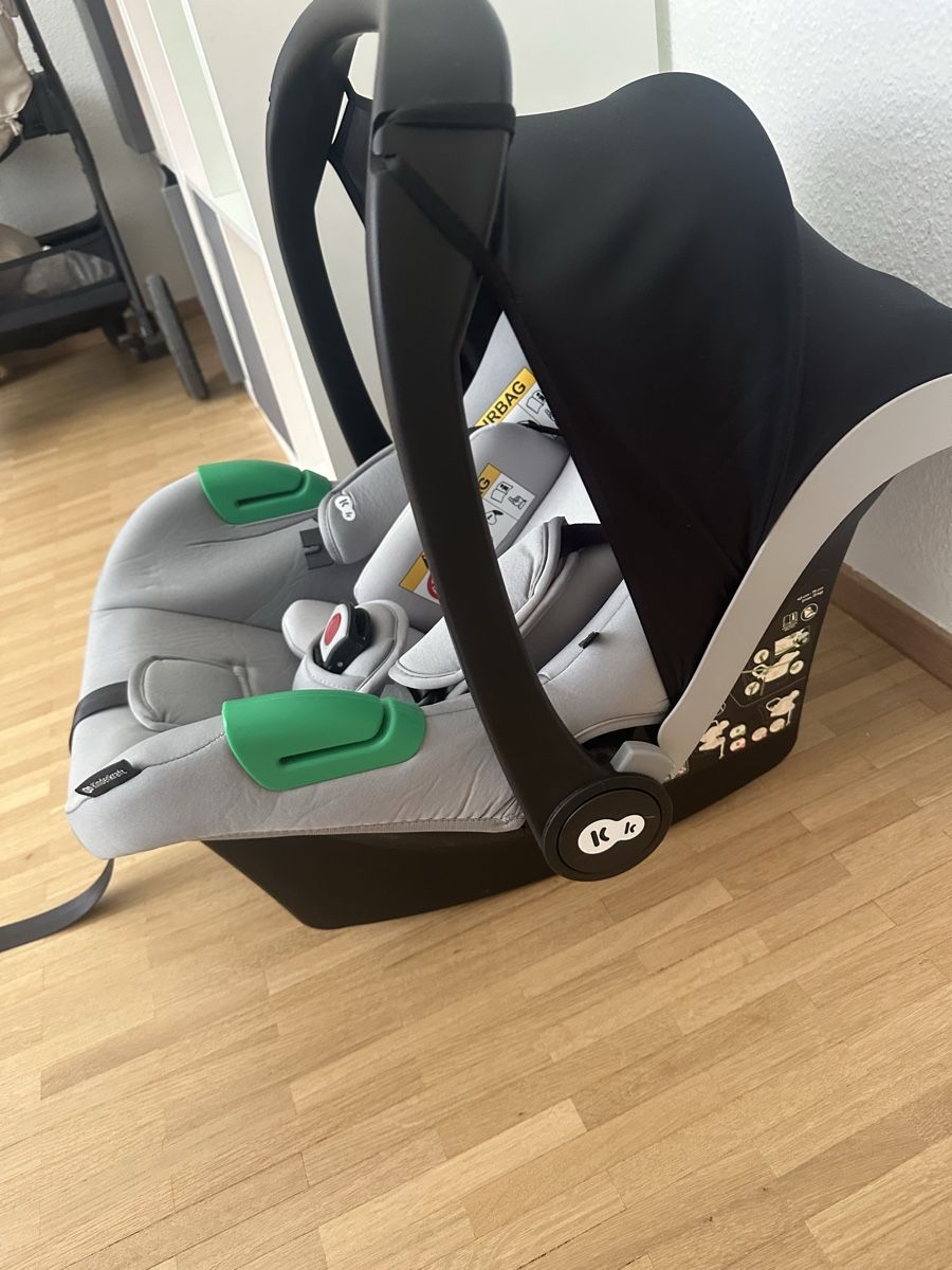 Kinderkraft Sièges auto: Kinderkraft babyschale – D'occasion à Liestal par DuyguY.