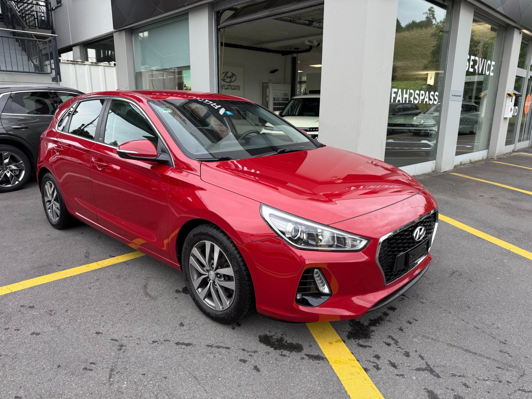 Hyundai Automobili: Hyundai i30 Amplia 1.4 Manuel – Usato da Adliswil venduto da RuckstuhlAdliswil 1