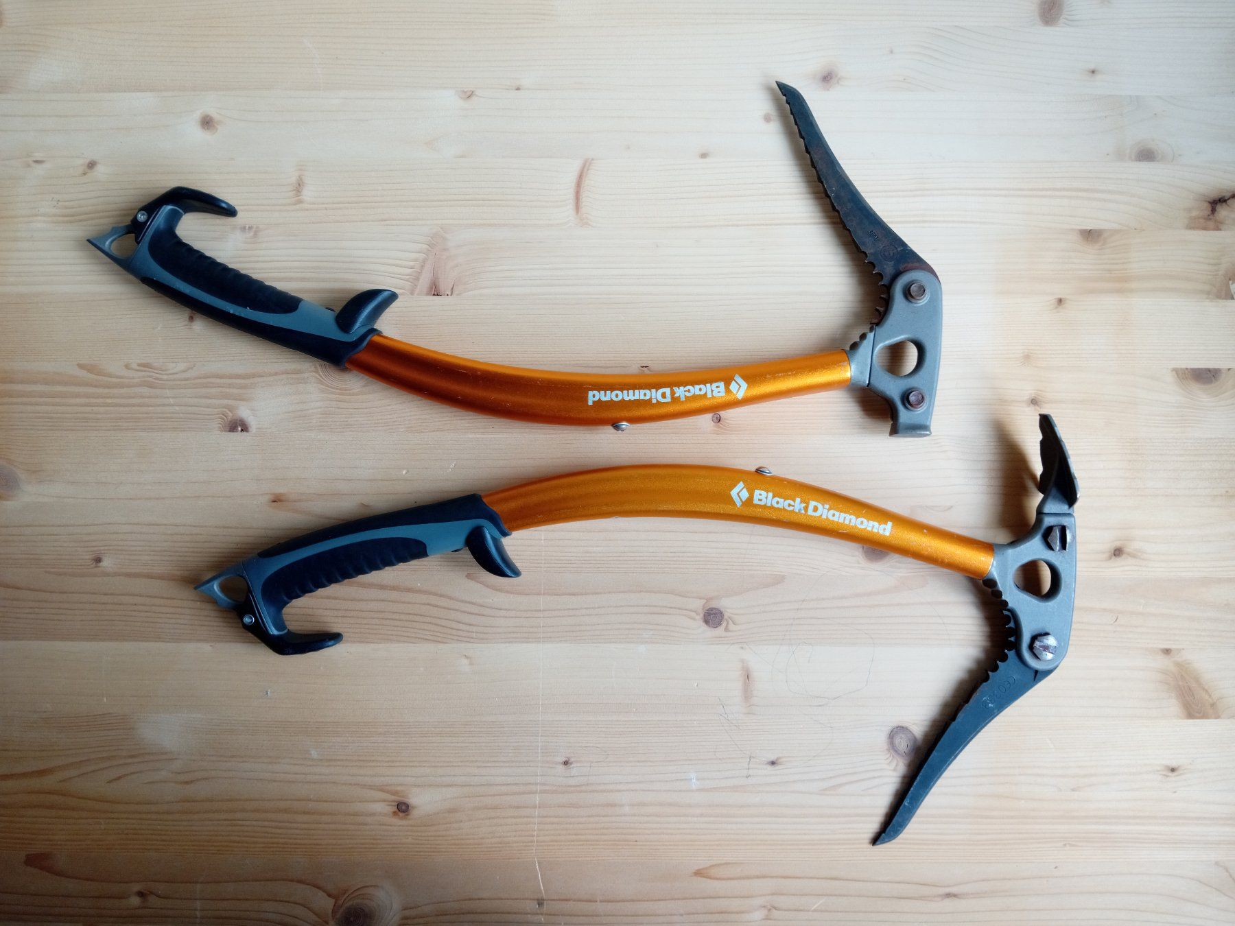 Black Diamond Kletterausrüstungen: 2x Black Diamond Viper Eisgeräte Eispickel – Gebraucht aus Bern von wra_6px8 1