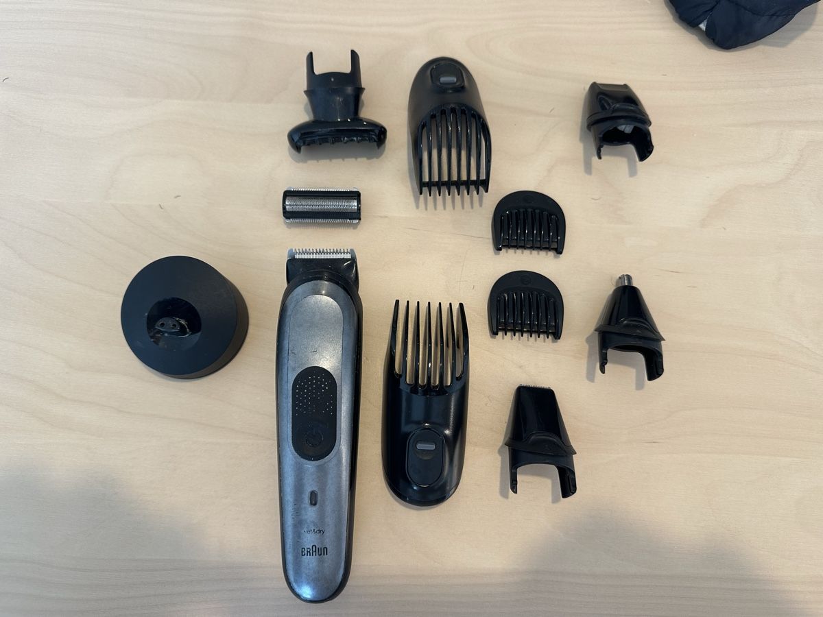 Braun Rasoirs & Lames de rasage: Braun razor – D'occasion à Zug par NikosKoukos