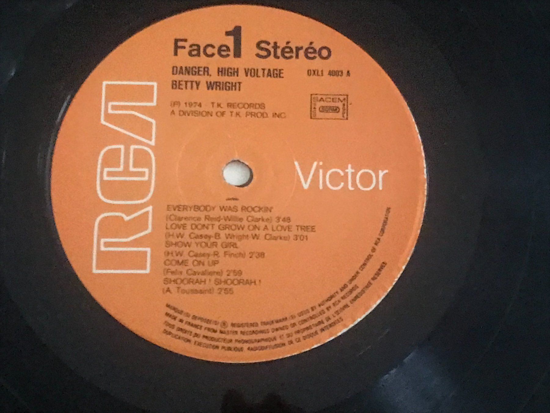 Schallplatten: BETTY WRIGHT - Danger High Voltage - Funk/Soul – Gebraucht aus Buchs AG von Archie 2