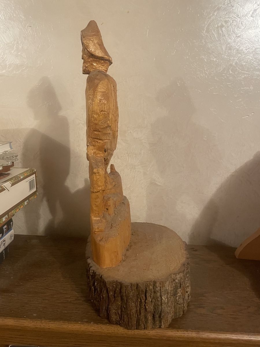 Skulpturen & Statuen: Statuette Chasseur Sculptée dans une Bûche de Bois – Gebraucht aus Vallamand von Bricbracbroc82 1