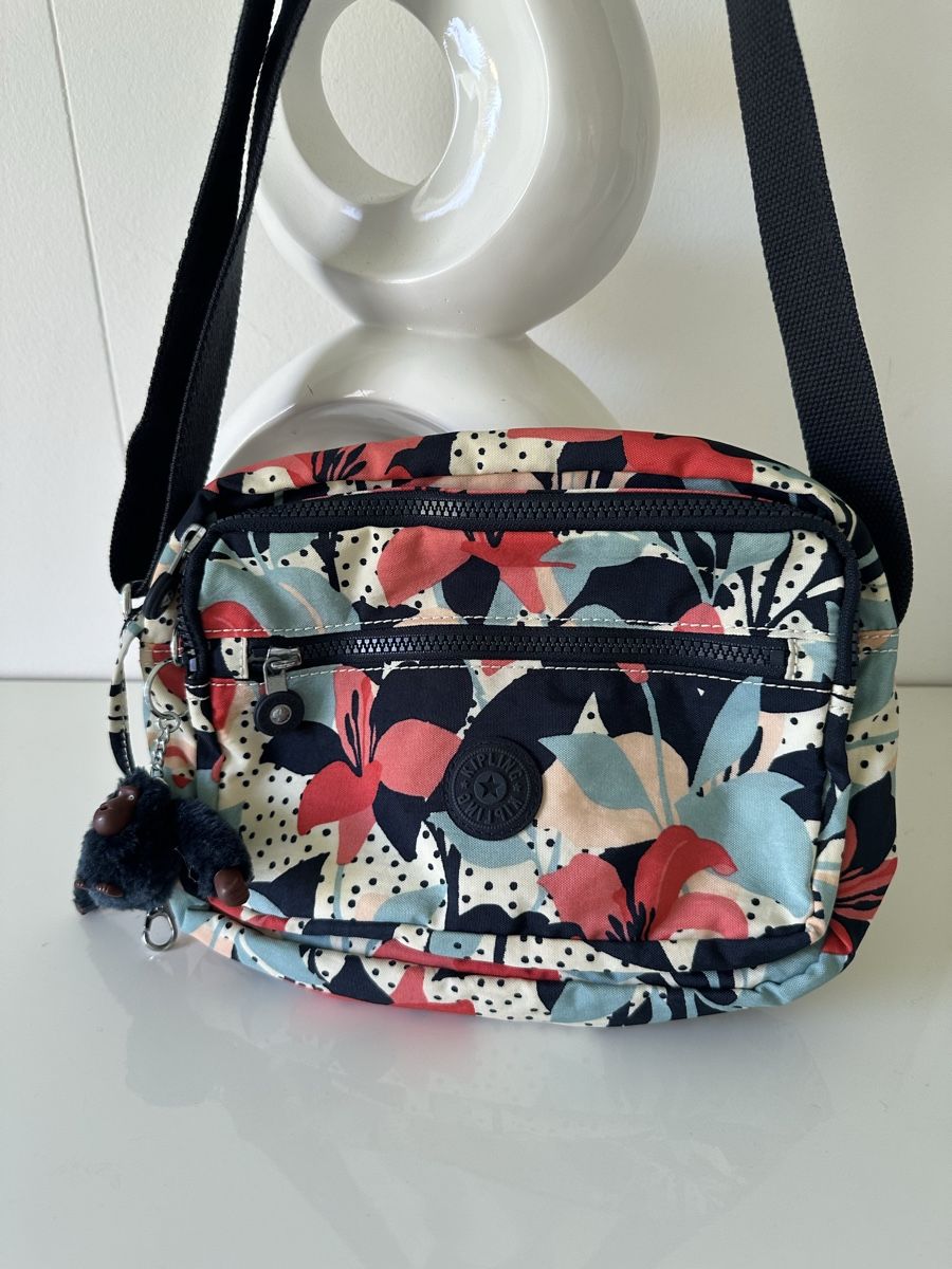 Kipling Borse da donna: Umhängetasche Kipling Blumen Mehrfarbig – Nuovo (secondo la descrizione) da Walzenhausen venduto da auw_sx8w