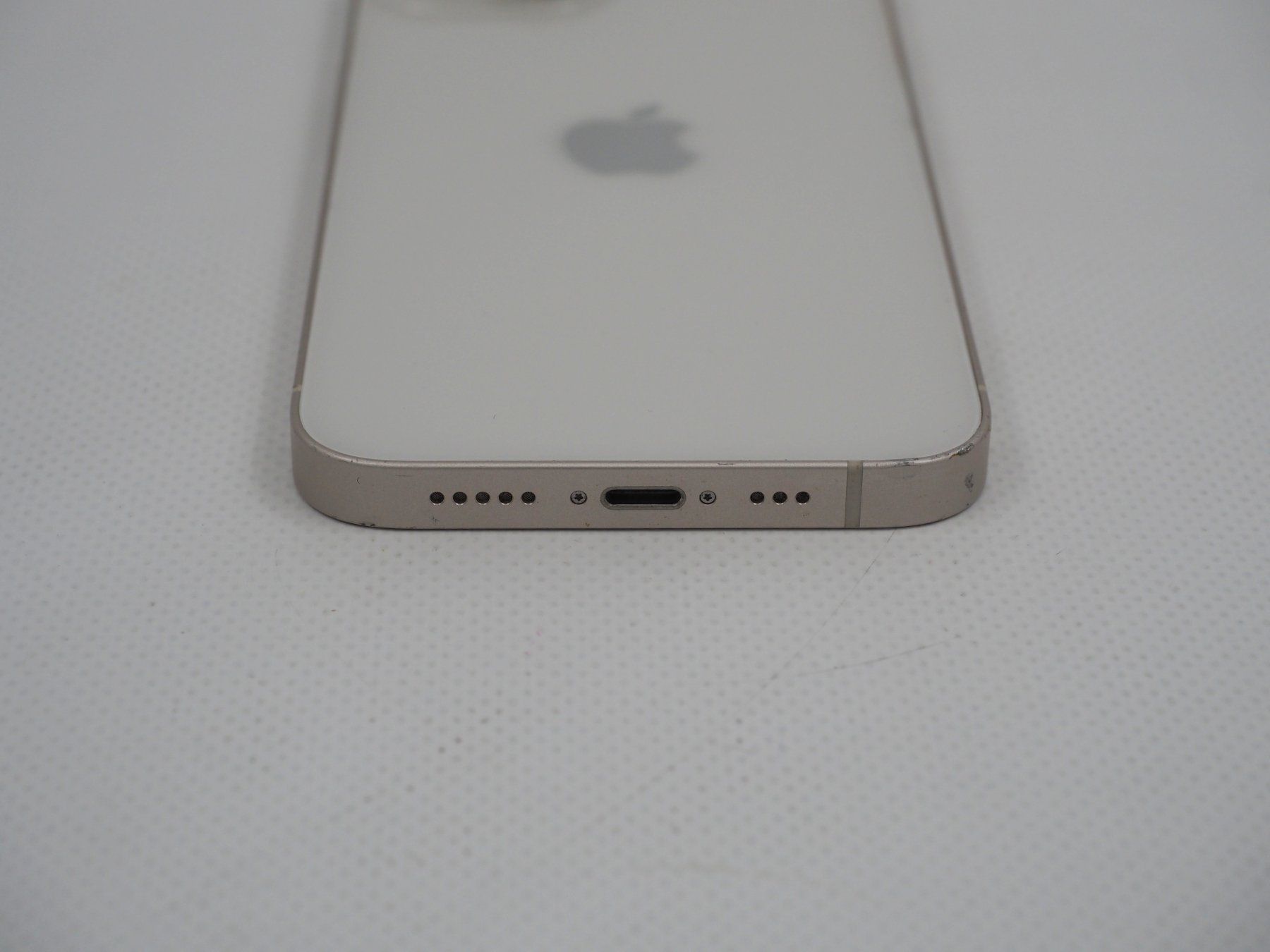 Apple Telefoni cellulari / Smartphones: APPLE iPhone 14 iCloud gesperrt (26061411) – Difettoso da Zürich venduto da fundsachenverkauf 3