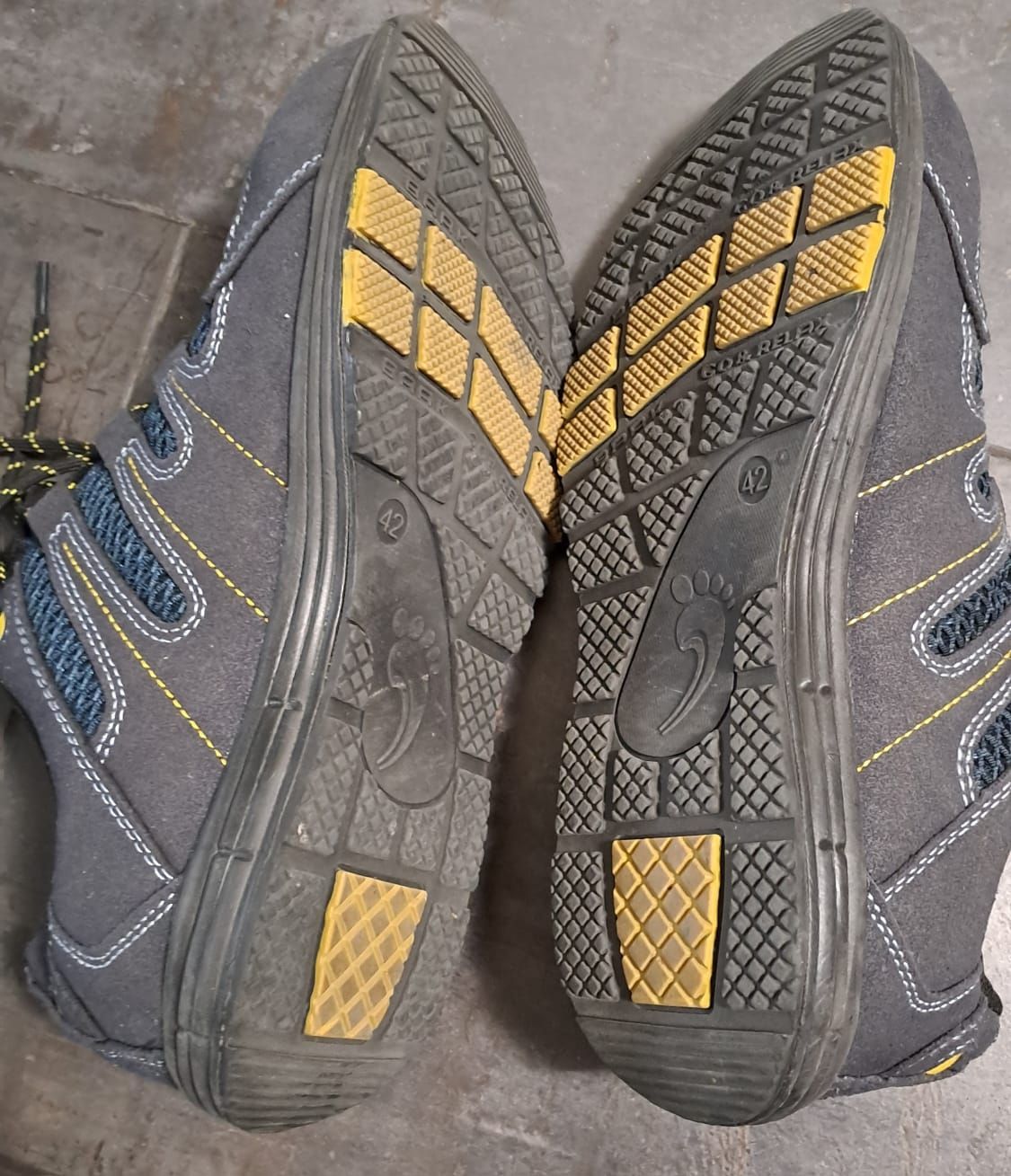 Herrenschuhe: Chaussures de sécurité taille 42 peu utilisées – Gebraucht aus Bussigny von sivag 1