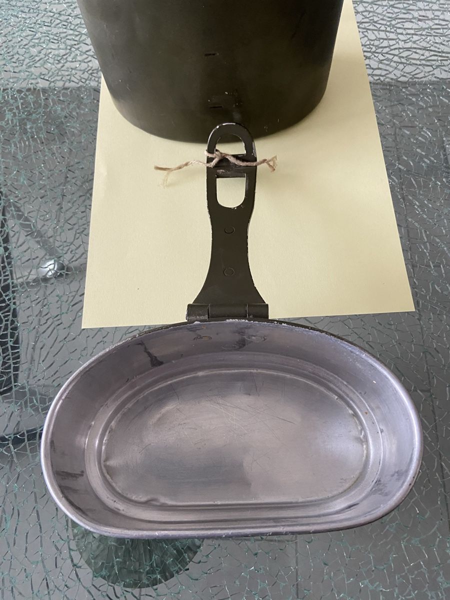 Geschirrsets: Altes Schweizer Armee Kochgeschirr 1942 – Gebraucht aus Oftringen von andrax 2