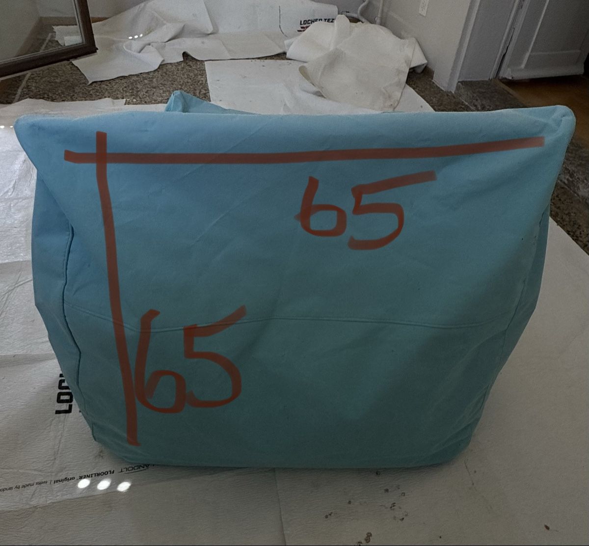 Coussins: Sitzsack hellblau 65x65cm gebraucht  – D'occasion à Zürich par Flo021000 2