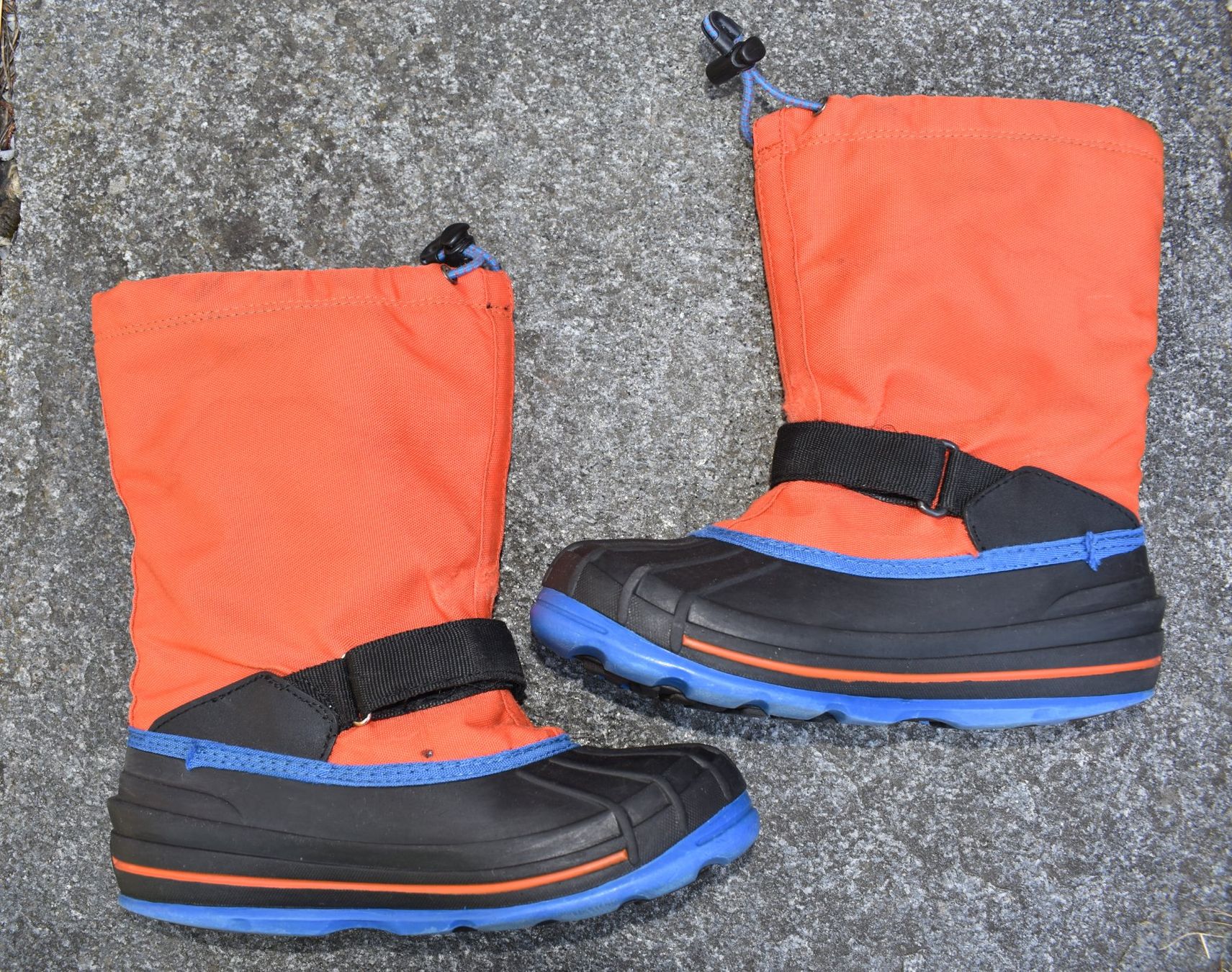Kamik Scarpe per ragazzi: Kinderschuhe Kamik Winterstiefel Grösse 36 – Usato da Speicher venduto da Indigoblau_3 3