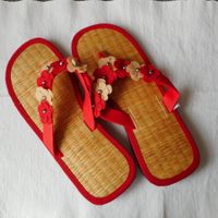 Blumige Flip Flops mit Zimtsohle Grösse 39/40