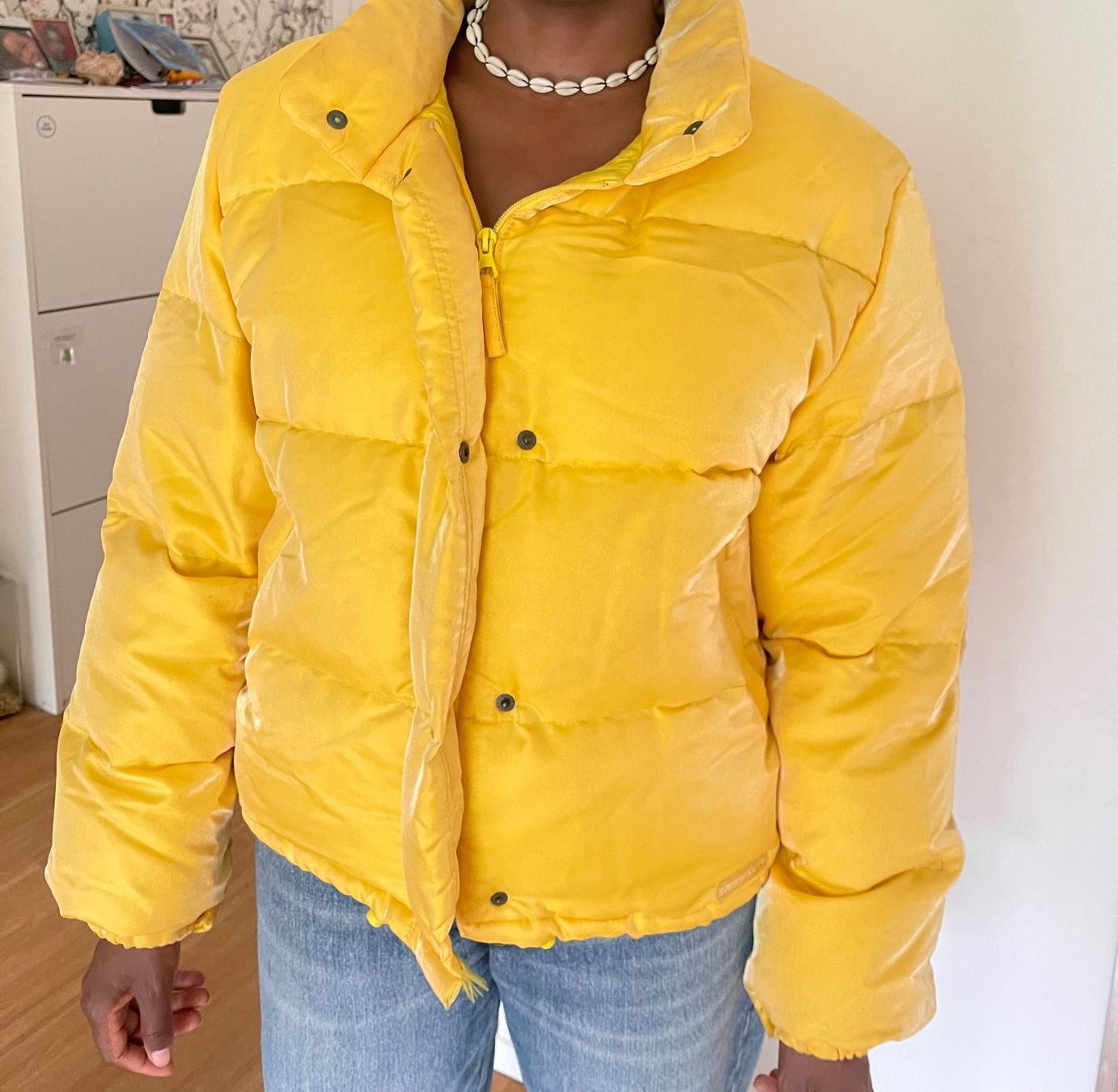 Moncler Jacken: Moncler Daunenjacke Gelb Grösse M – Gebraucht aus Zürich von rit_y22r 4
