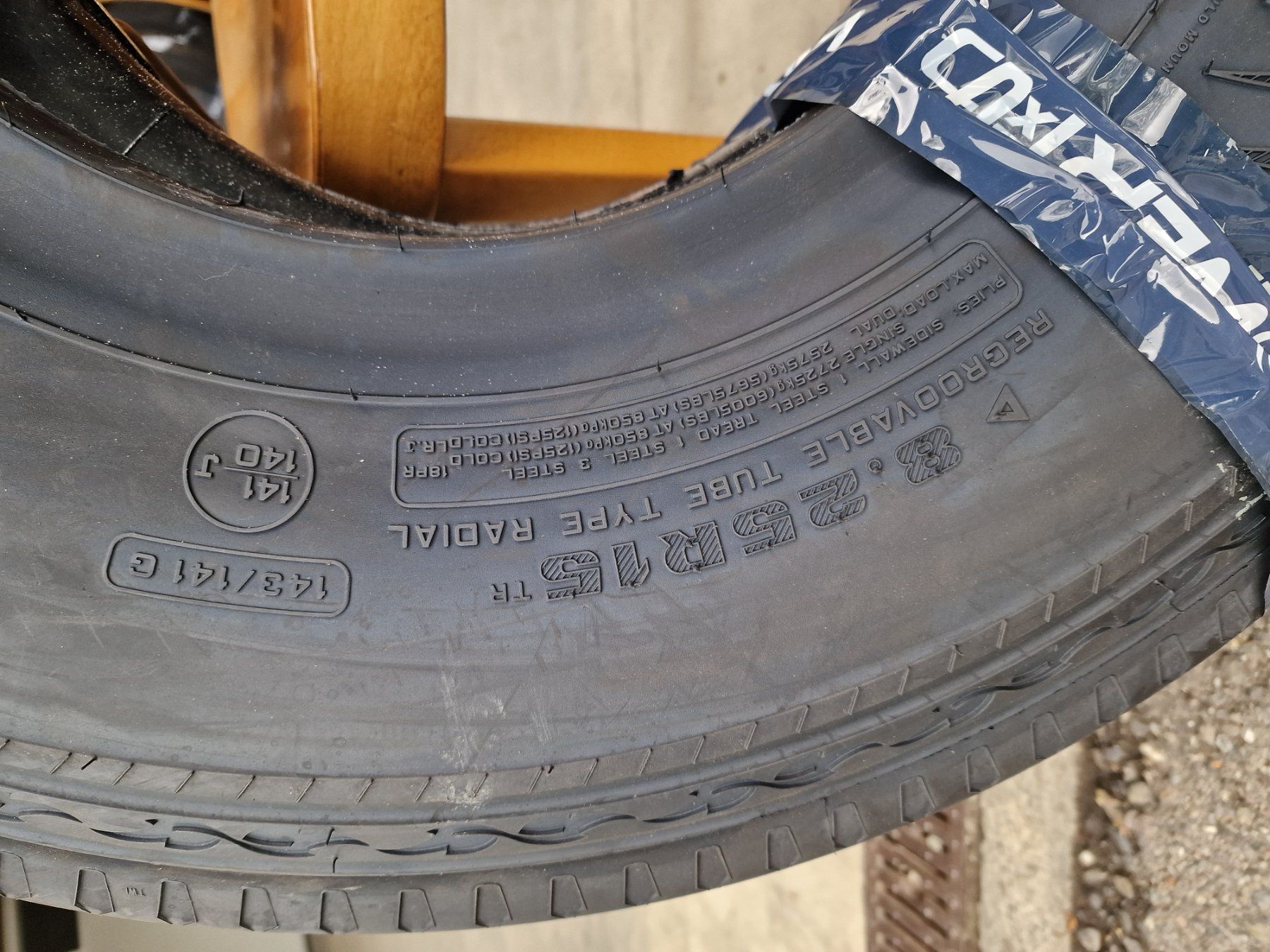 Alle Ersatzteile: Reifen 8.25R15-18 WSR36 – Neu (gemäss Beschreibung) aus Guntershausen Berg von Trojan69 3