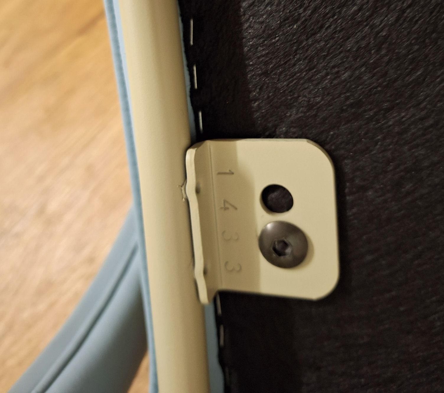 Stühle: Zwei Leolux Cimaronne Stühle hell Blau  Leder – Gebraucht aus Fahrweid von SMILE.5 7