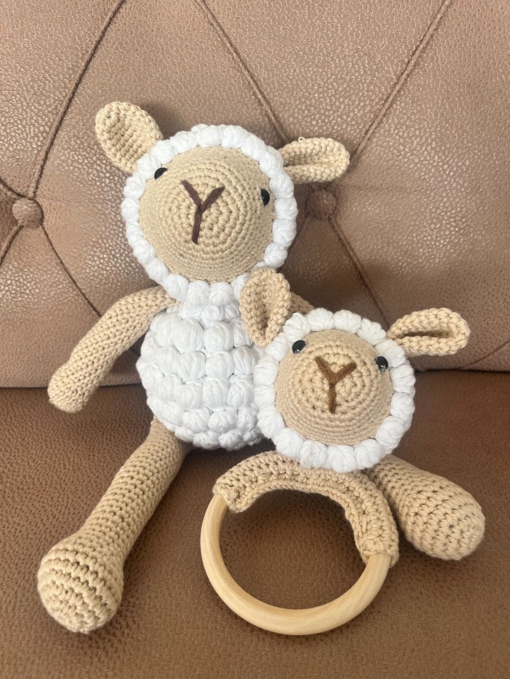 Giocattoli: Handmade Babyrasselset gehäkelt – Nuovo e nell'imballaggio originale da Pfeffikon LU venduto da yak_f85m