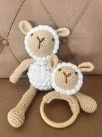 Handmade Babyrasselset gehäkelt