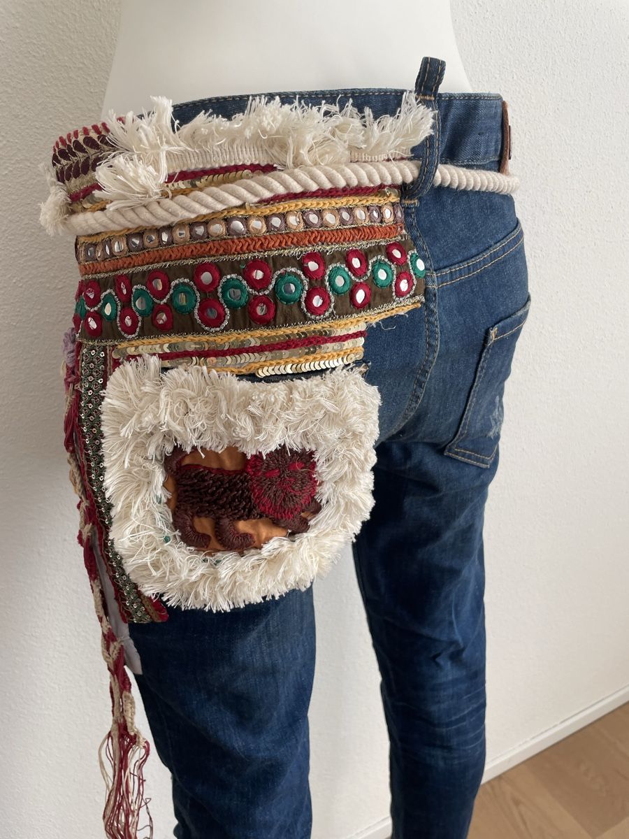 Dsquared2 Jeans: DSQUARED2 Jeans Gr. 42 Boho Ethno Style bestickt – Nuovo (secondo la descrizione) da Winterthur venduto da 11.11 8