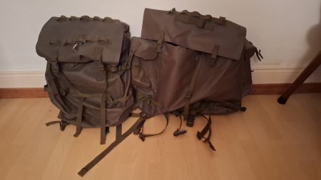 2 Sacs à dos de l'Armée Suisse