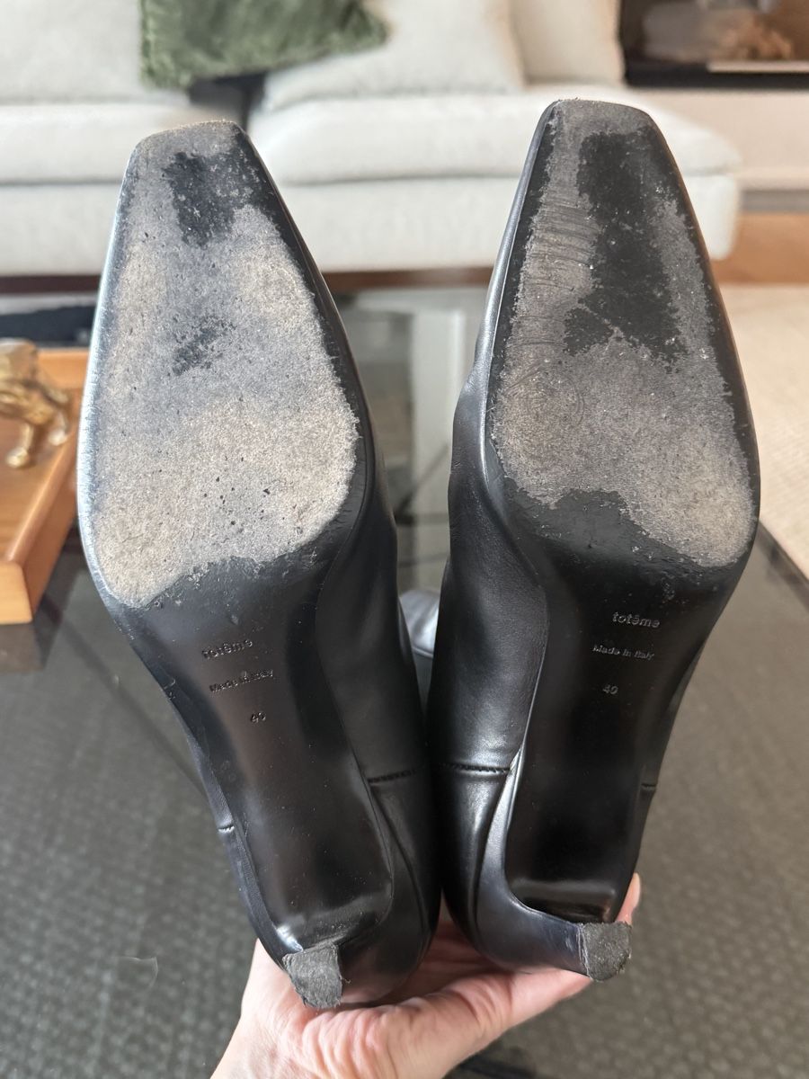 Totême Damenschuhe: Totême Black City Boots Size 40 – Gebraucht aus Kilchberg von anloufra 4