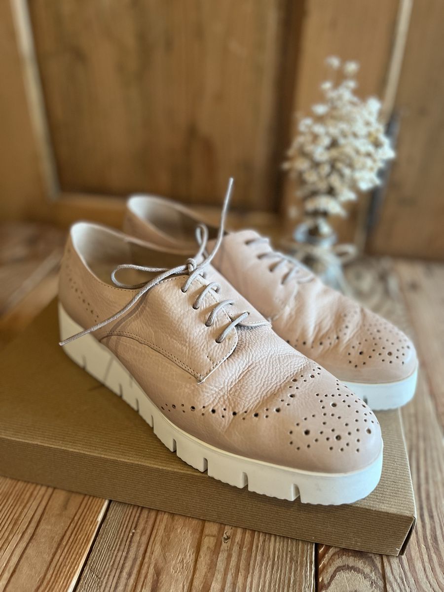 Unisa Damenschuhe: Unisa Halbschuh nude/rosa – Gebraucht aus Nesslau von -Unique-