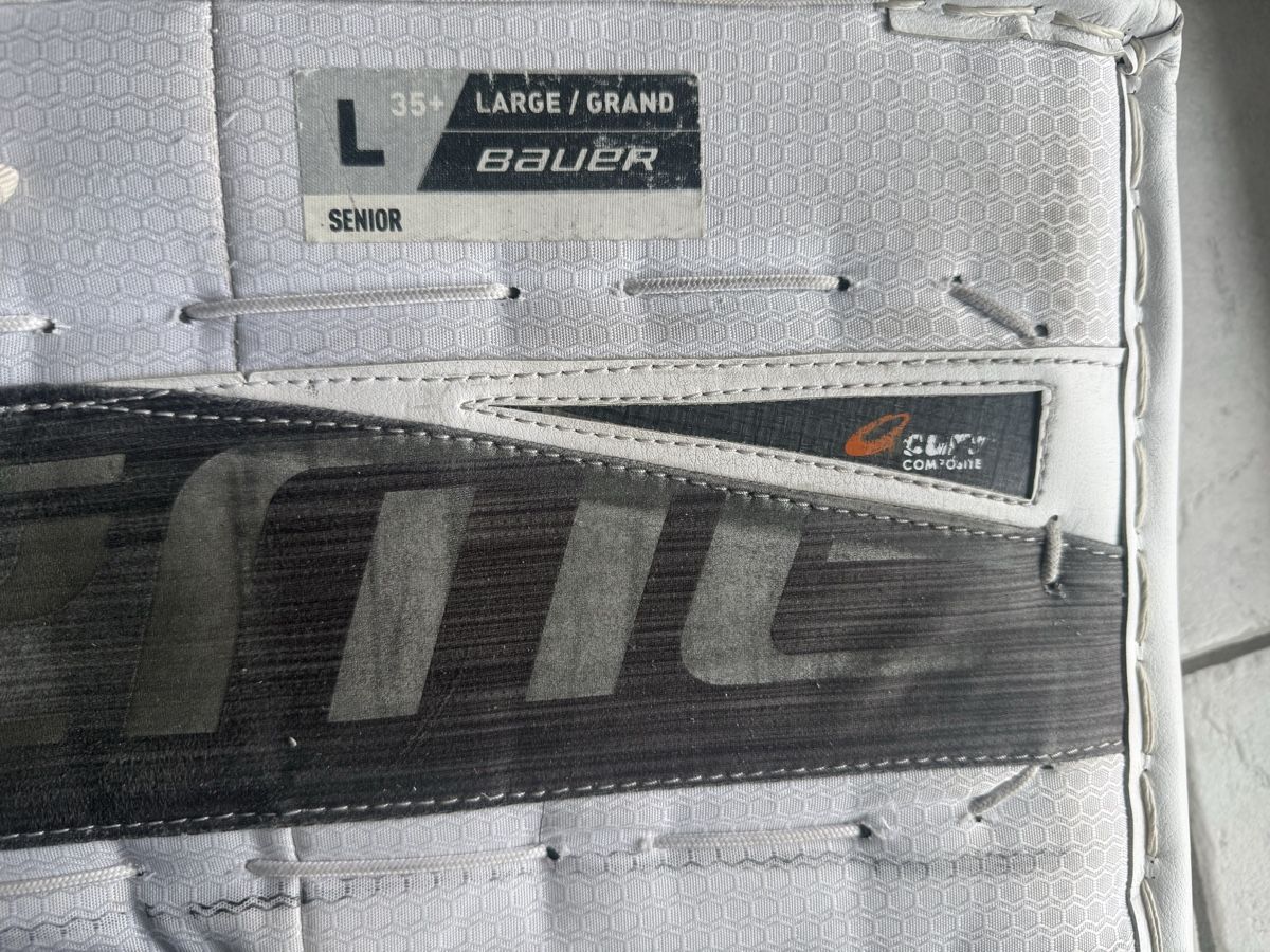 Bauer Protezioni & Imbottiture: Bauer Supreme 3S Beinschoner – Usato da Pfyn venduto da thi_rs87 4