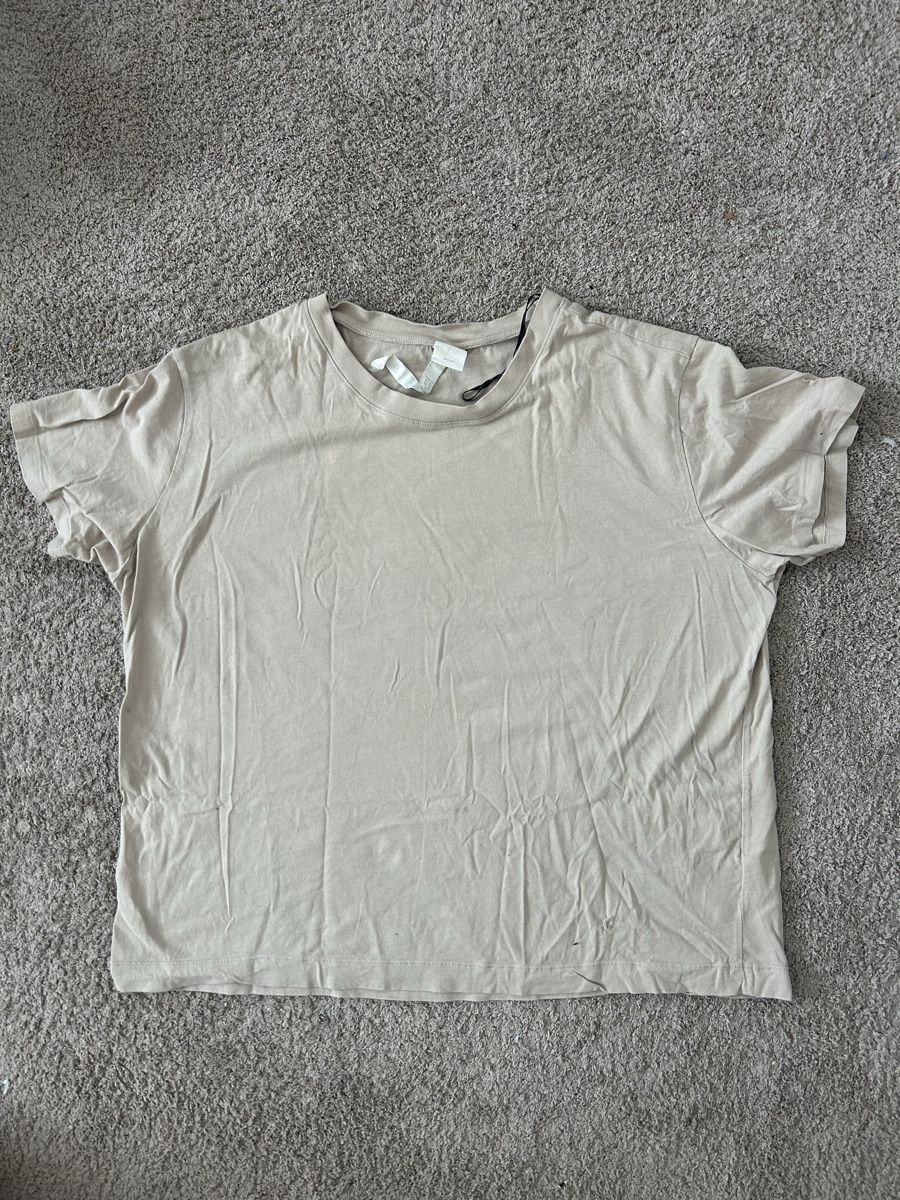 H&M T-Shirts: H&M Shirt | Gr L – Neu (gemäss Beschreibung) aus Kloten von lga_zy7n