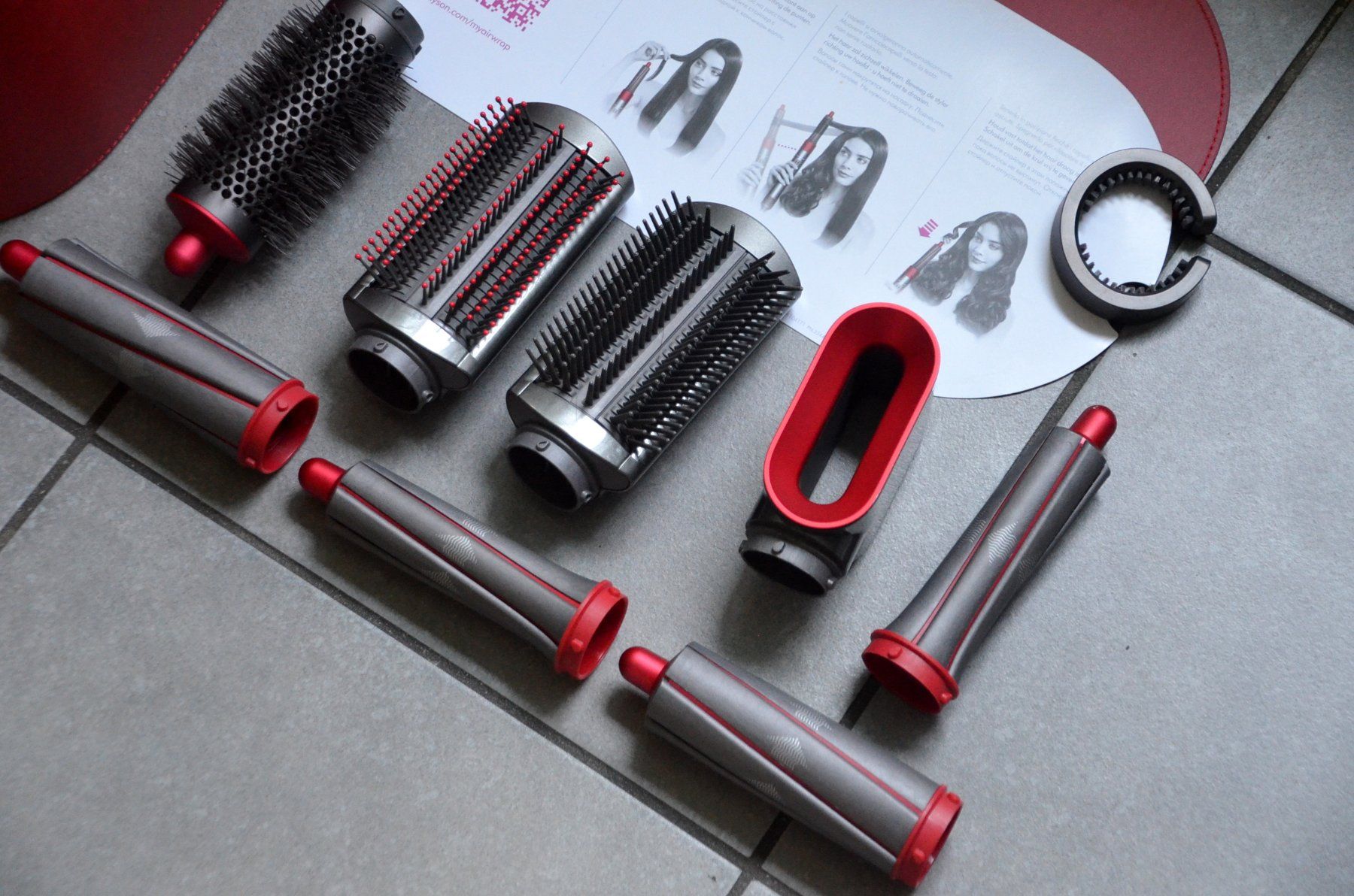 Dyson Piastre & Arricciacapelli: Dyson Airwrap Zubehör / accessories – Usato da Collonges venduto da arashee 2