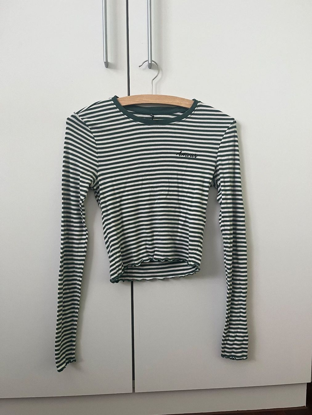 Only Pullover & Sweatshirts: Only Langarmshirt gestreift, Grösse XS – Gebraucht aus Hochdorf von seetaler12