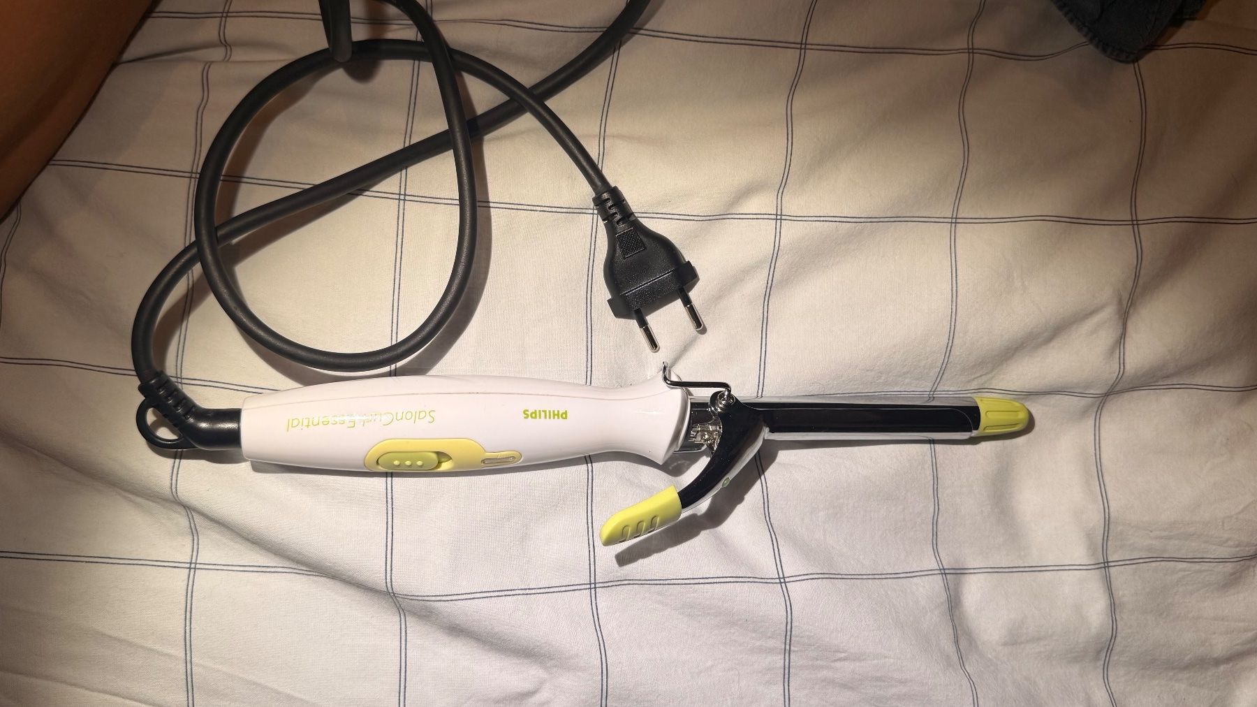 Philips Lockenstäbe & Haarglätter: Philips SalonCurl Essential Lockenstab – Gebraucht aus Adetswil von leo_865z 3