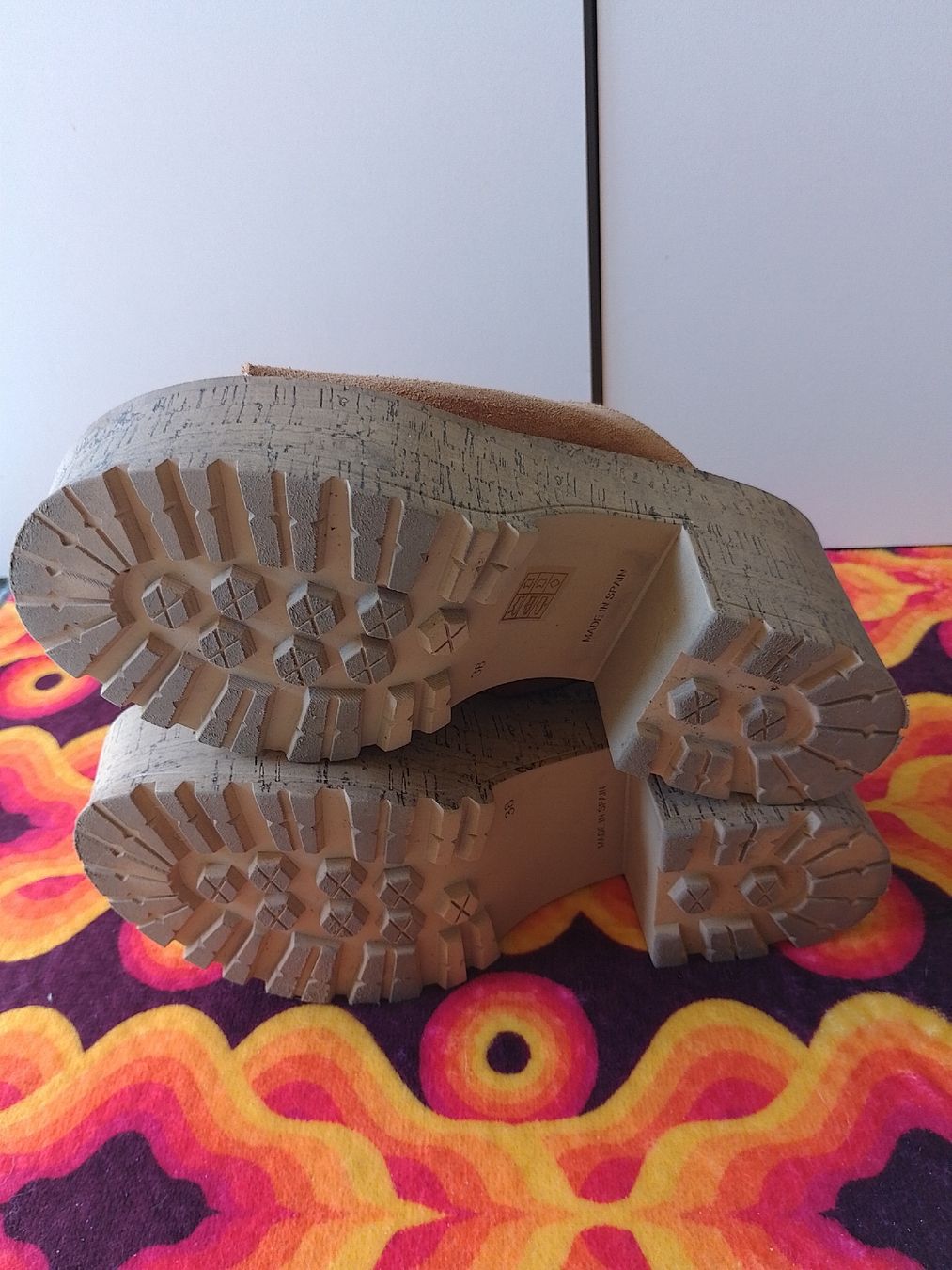Scarpe da donna: Musse&Cloud 70s Plateau Clogs, Gr. 38 – Usato da Aarau Rohr venduto da Maneki-neko 4