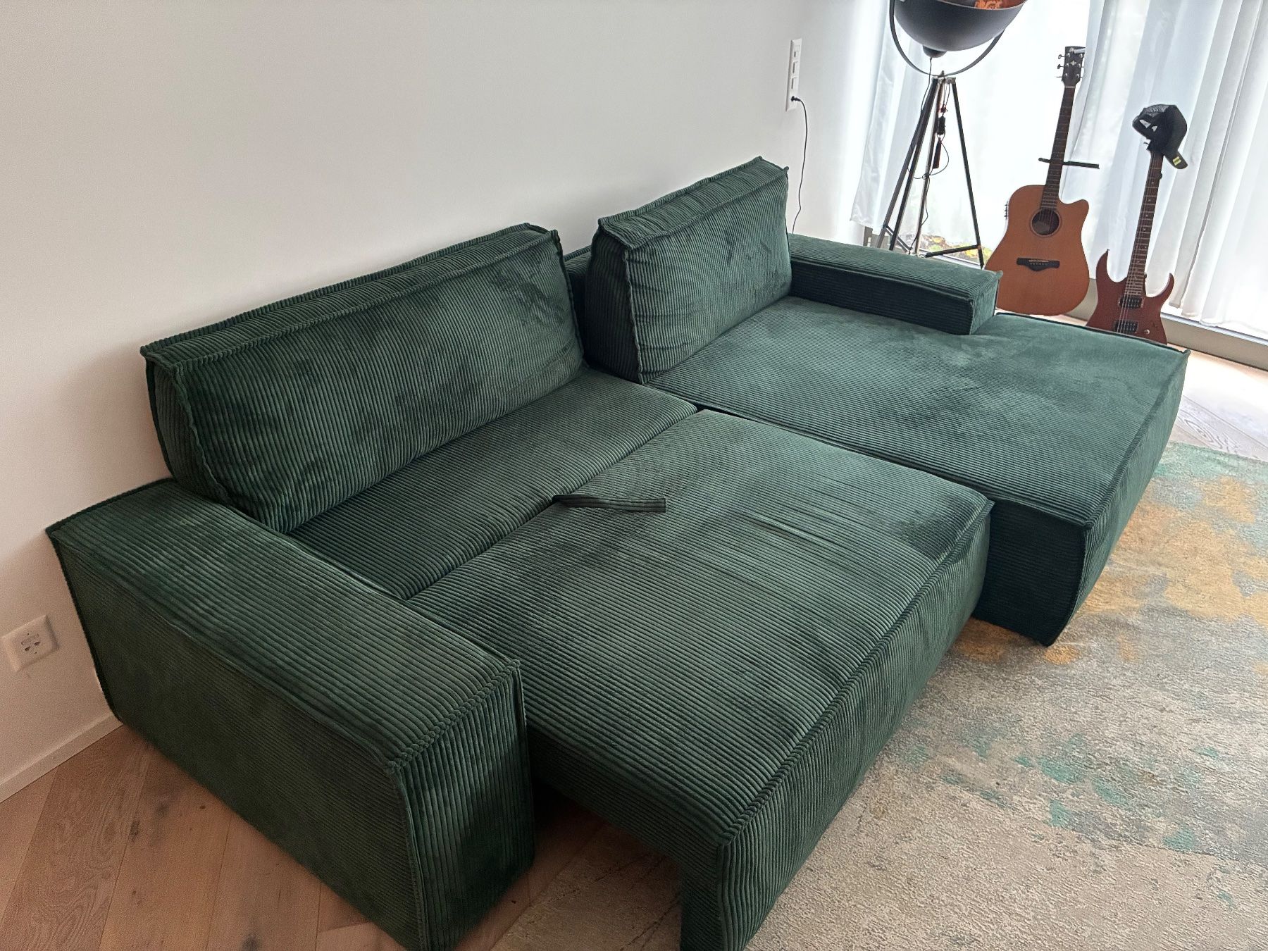 Divani: L-förmiges grünes Pascal Morabito Sofa – Usato da Zürich venduto da RFS92 2