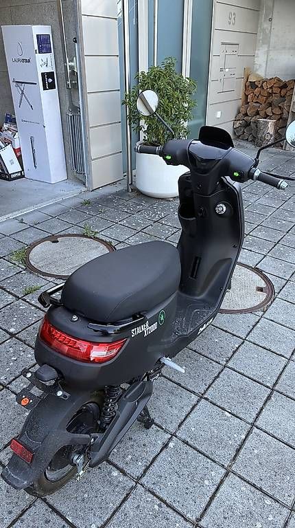 Scooters: E-Roller Bluis 45km/h – D'occasion à Thalwil par lui_pw95 3