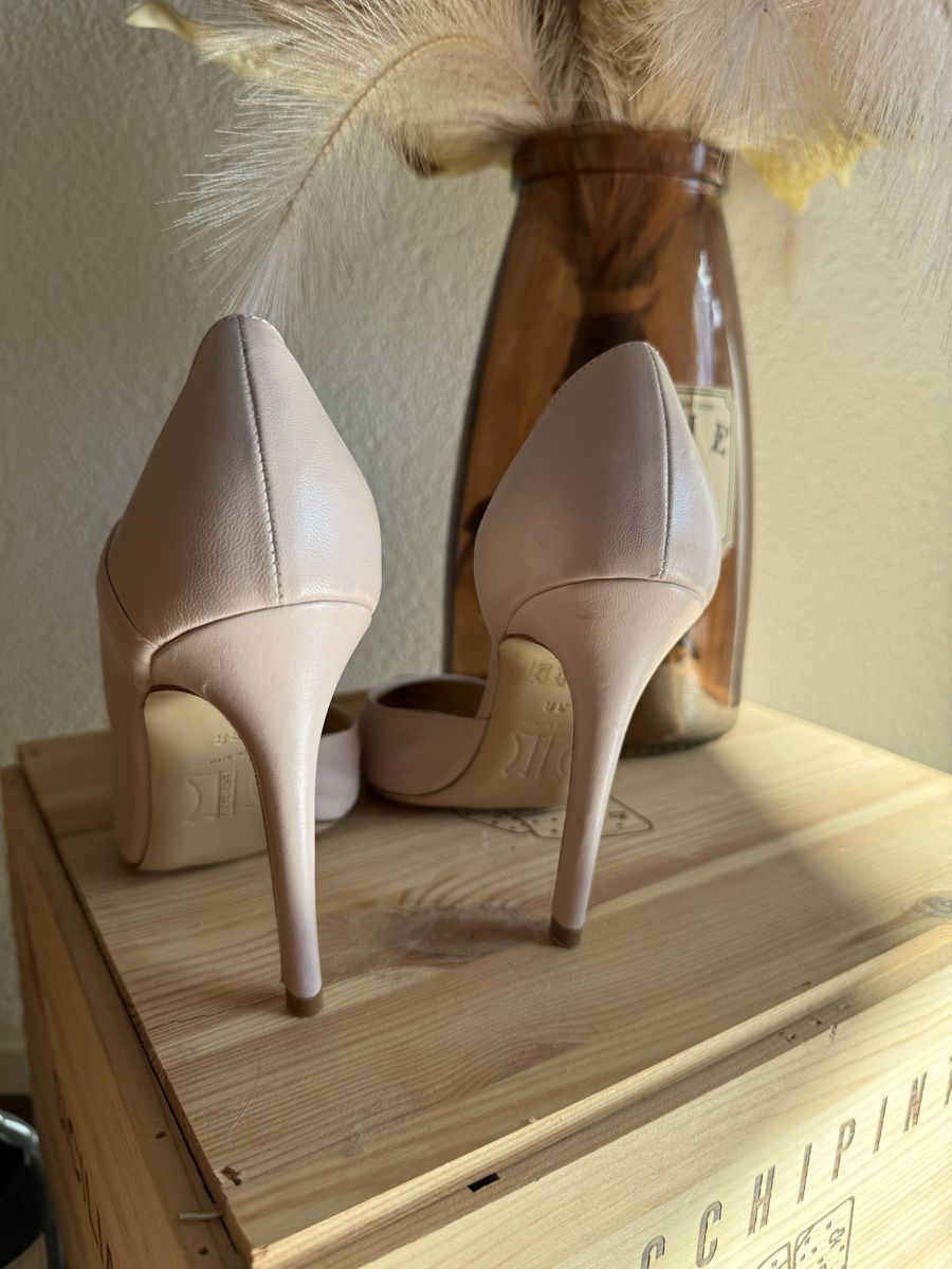 Damenschuhe: Leder High Heels / Gr. 38 – Gebraucht aus Olten von ale_nb2x 2