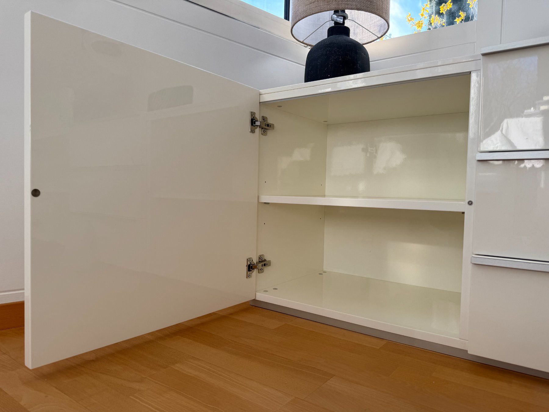 Cassettiere: High-end lacquered dresser – Usato da Zug venduto da wil_h6ld 3